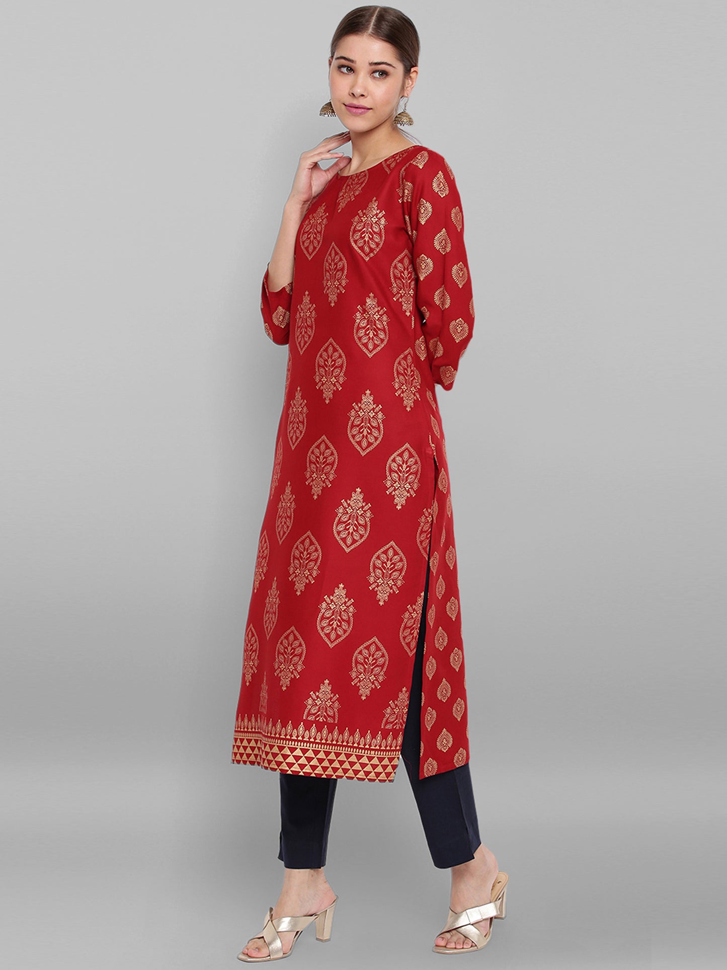Maroon Ethnic Motifs Straight Kurta