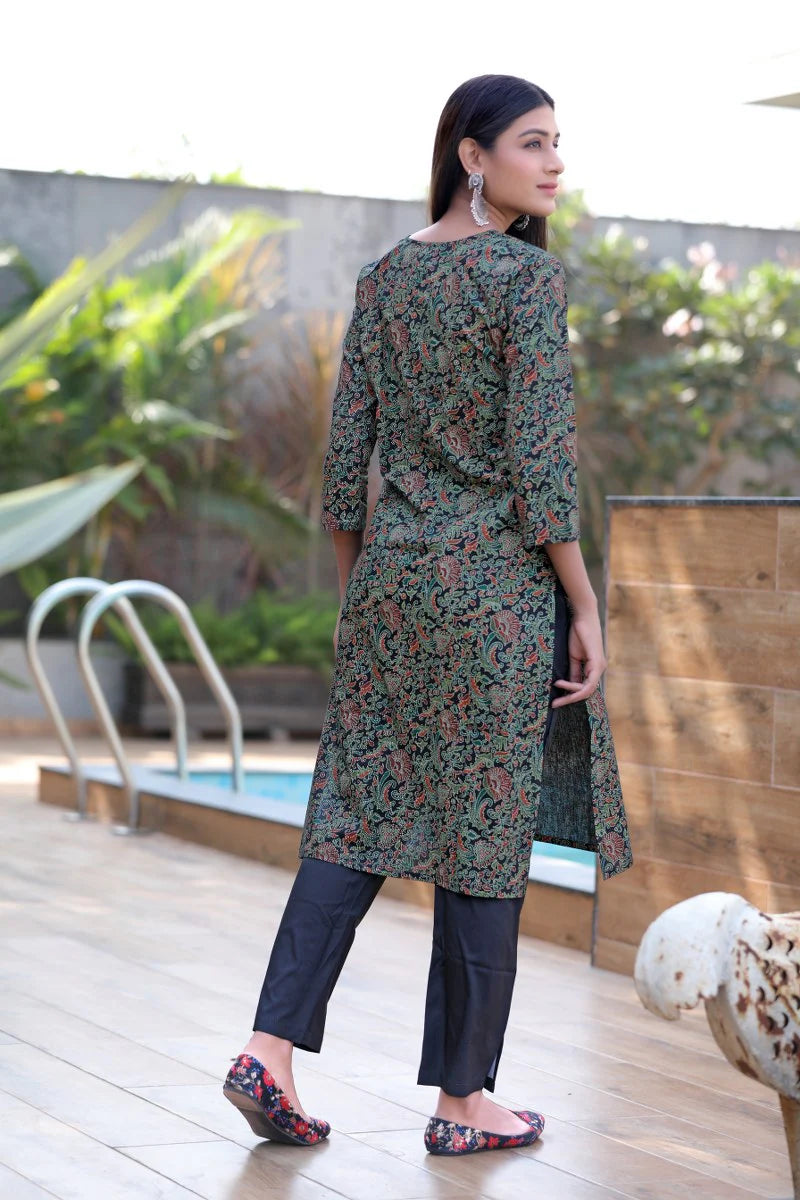 Cotton Black Printed Kurta blended with Comfort